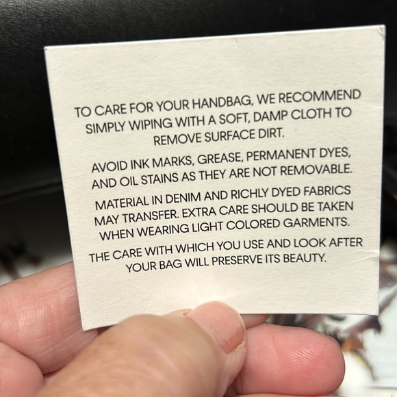 Calvin Klein cross body - Picture 11 of 14